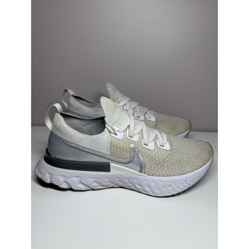 Nike Women's React Infinity Run Flyknit Off White Athletic Running Shoes- Size 8